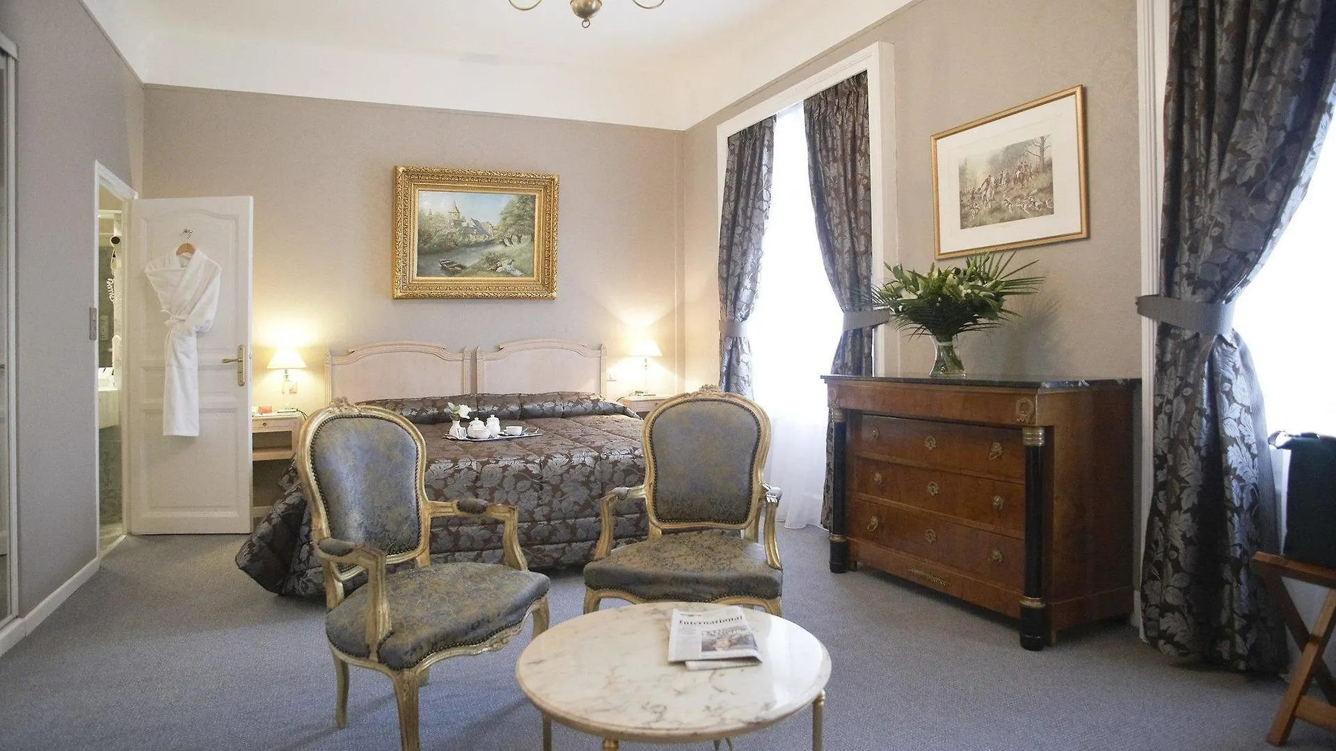 ****  Grand Hotel Bellevue - Grand Place Lille França