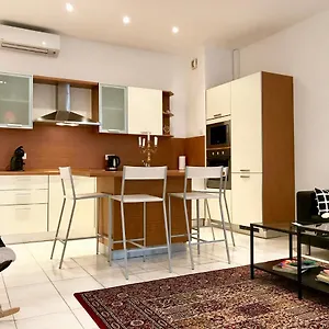  Apartment Le 'philibert' France